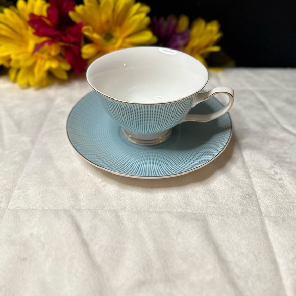 New Grace’s Teaware Tea Cup & Saucer Set For 2 Blue Squared Pattern w/Gold Trim - Picture 7 of 11